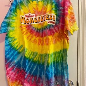 2016 Wawa Hoagiefest shirt💘